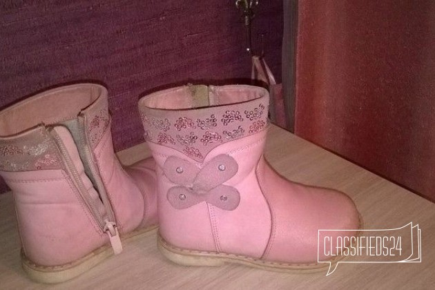 Продам сапожки на девочку в городе Нижняя Тура, фото 1, Обувь для девочек