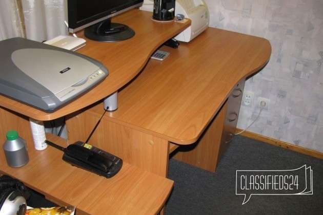 Компьютерный стол в городе Воркута, фото 3, телефон продавца: +7 (912) 552-81-85