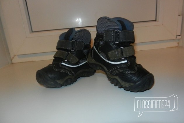 Ботинки для мальчика утепленные в городе Вязьма, фото 1, стоимость: 500 руб.