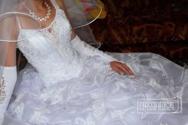 Платье за 6000 в городе Бийск, фото 1, телефон продавца: +7 (961) 986-88-66