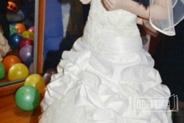 Шикарное свадебное платье в городе Красноярск, фото 1, Красноярский край