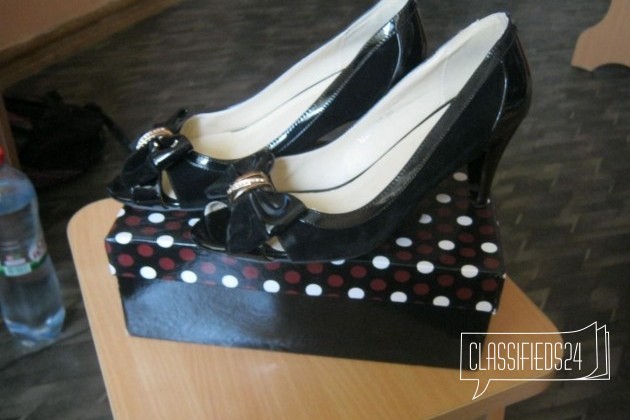 Туфли женские в городе Апатиты, фото 1, стоимость: 500 руб.