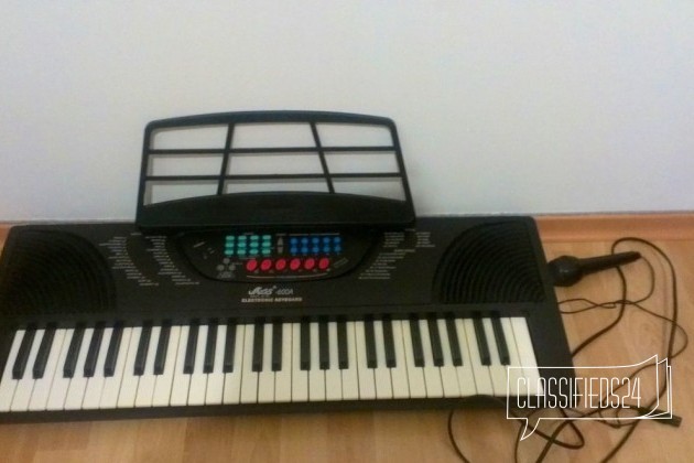 Электронная клавиатура Miles в городе Астрахань, фото 1, стоимость: 2 000 руб.