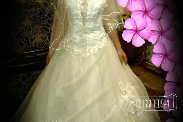 Продам свадебное платье в городе Бийск, фото 1, телефон продавца: +7 (905) 981-19-77