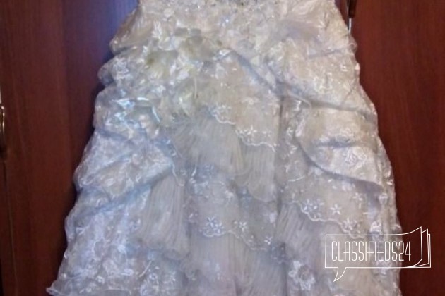 Продам платье в городе Саранск, фото 1, стоимость: 20 000 руб.
