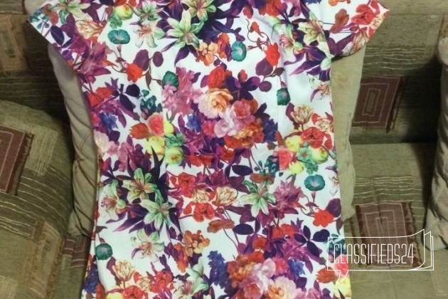 Платье, плотная ткань в городе Курган, фото 1, стоимость: 500 руб.
