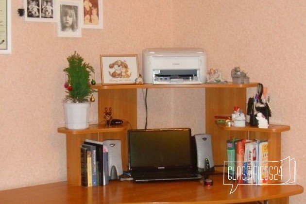 Компьютерный стол в отличном состоянии в городе Тольятти, фото 1, стоимость: 3 000 руб.