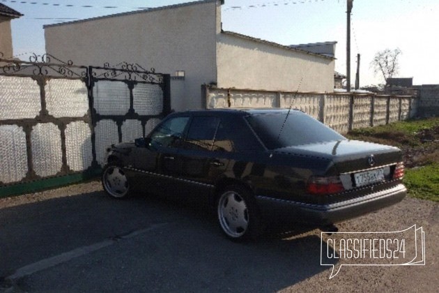 Mercedes-Benz W124, 1990 в городе Нальчик, фото 1, телефон продавца: +7 (960) 424-08-44