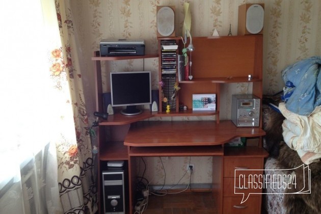 Компьютерный стол в городе Санкт-Петербург, фото 3, телефон продавца: +7 (921) 779-44-21