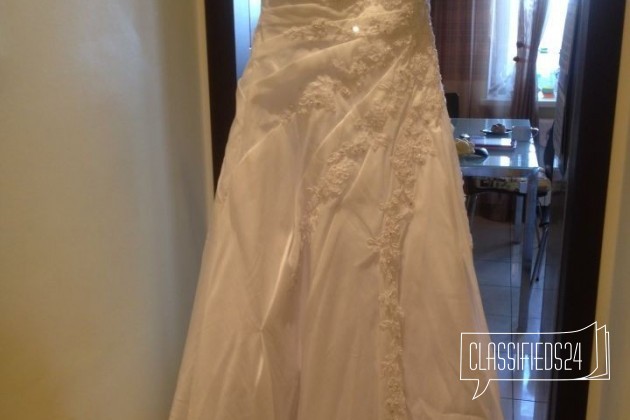 Свадебное платье в городе Красногорск, фото 1, телефон продавца: +7 (926) 390-45-89