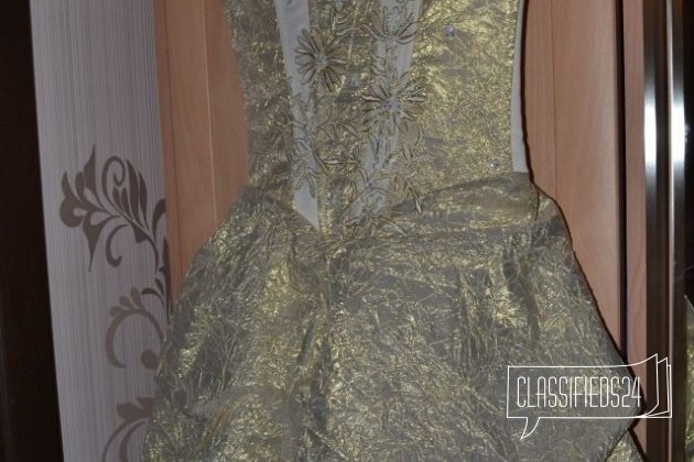 Выбирайте. много платьев новые и б/у 110-122 в городе Владимир, фото 1, телефон продавца: +7 (904) 036-07-60