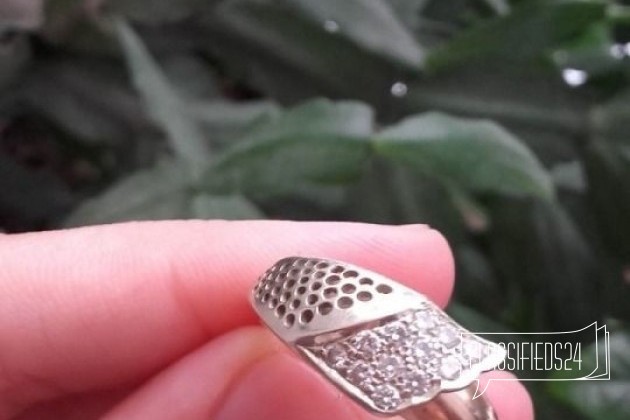 Золотое кольцо с 12 брилиантоми в городе Екатеринбург, фото 1, Свердловская область