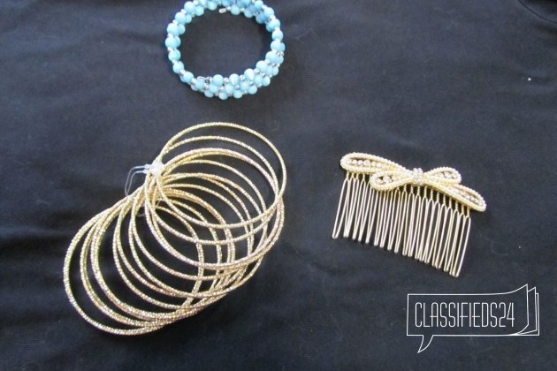 Распродажа. Шапка, браслеты, заколка, подвязка в городе Тольятти, фото 1, телефон продавца: +7 (917) 130-70-12