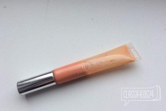 Блеск для губ clarins тон 01 beige в городе Москва, фото 1, телефон продавца: +7 (916) 840-05-50