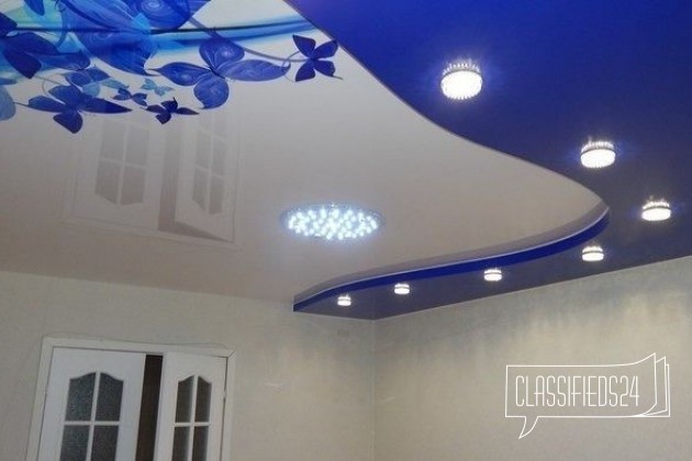 Двухуровневый натяжной потолок и синяя фотопечать в городе Казань, фото 1, телефон продавца: +7 (927) 039-17-50