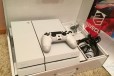 PlayStation 4 500Gb White + 8 игрушек в городе Новосибирск, фото 1, Новосибирская область
