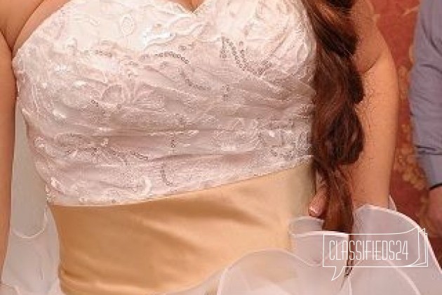 Шикарное пышное свадебное платье со шлейфом в городе Москва, фото 1, телефон продавца: +7 (926) 350-05-57