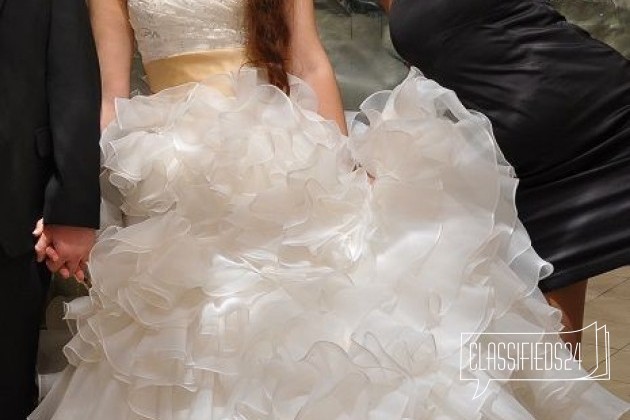 Шикарное пышное свадебное платье со шлейфом в городе Москва, фото 5, телефон продавца: +7 (926) 350-05-57