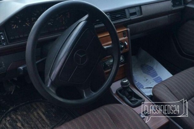 Mercedes-Benz E-класс, 1992 в городе Черкесск, фото 5, стоимость: 120 000 руб.