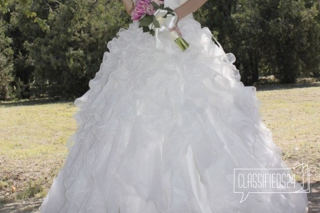 Очень красивое свадебное платье в городе Будённовск, фото 3, Свадебные платья