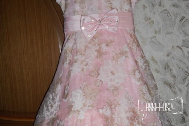 Платья для девочки к 8 марта в городе Брянск, фото 1, телефон продавца: +7 (920) 604-80-99