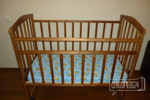 Кроватка детская в городе Тюмень, фото 1, телефон продавца: +7 (904) 887-73-62