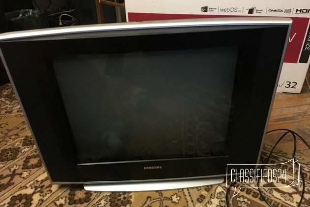 Телевизор Samsung 21 в городе Москва, фото 1, стоимость: 3 000 руб.