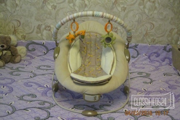 Кресло-качалка для ребенка от 0 до 1 года в городе Балаково, фото 2, стоимость: 2 000 руб.