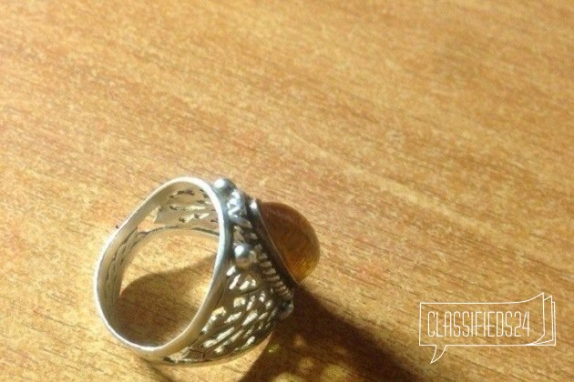 Перстень серебро с янтарём в городе Астрахань, фото 2, Ювелирные изделия