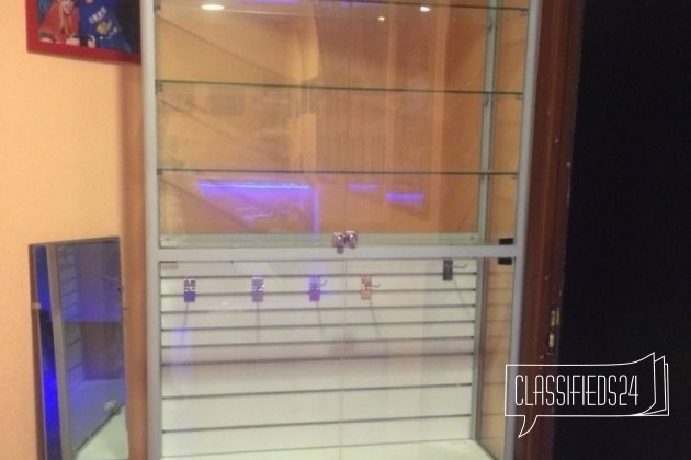 Шкаф витрина в городе Москва, фото 1, телефон продавца: +7 (967) 103-33-30