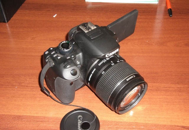 Canon EOS 650D цифрова зеркальная камера в городе Тольятти, фото 2, стоимость: 25 000 руб.