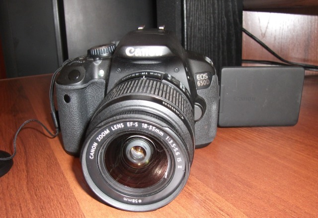 Canon EOS 650D цифрова зеркальная камера в городе Тольятти, фото 3, стоимость: 25 000 руб.