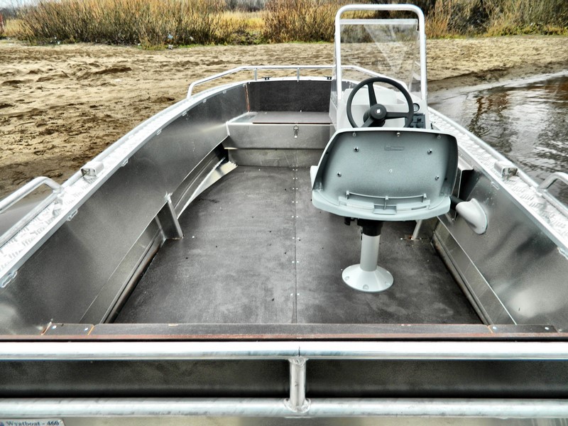 Купить лодку (катер) Wyatboat 460 C в городе Углич, фото 4, телефон продавца: +7 (915) 991-48-19
