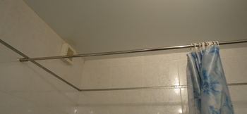 Прямой карниз для шторы в ванную из полированной нержавеющей стали в городе Краснодар, фото 1, Краснодарский край