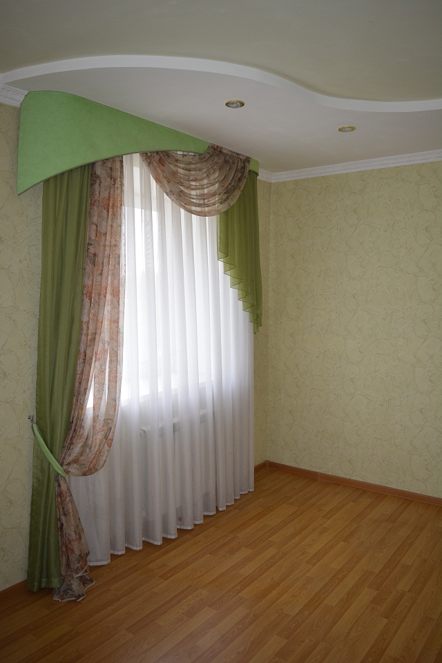 Продам отличную трехкомнатную квартиру в центре в городе Благовещенск, фото 1, Амурская область