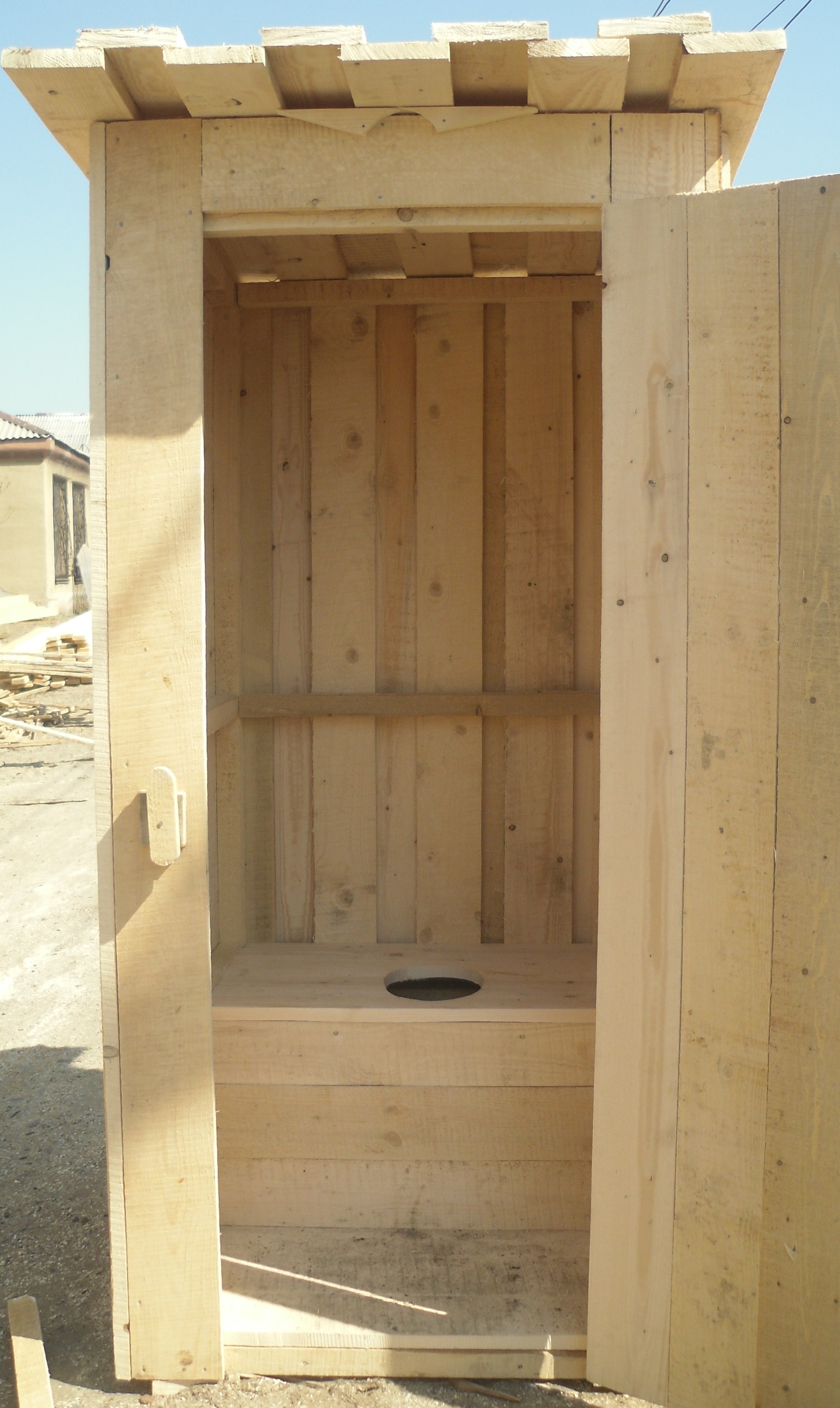 Деревянный туалет для дома и дачи в городе Кемерово, фото 1, Кемеровская область