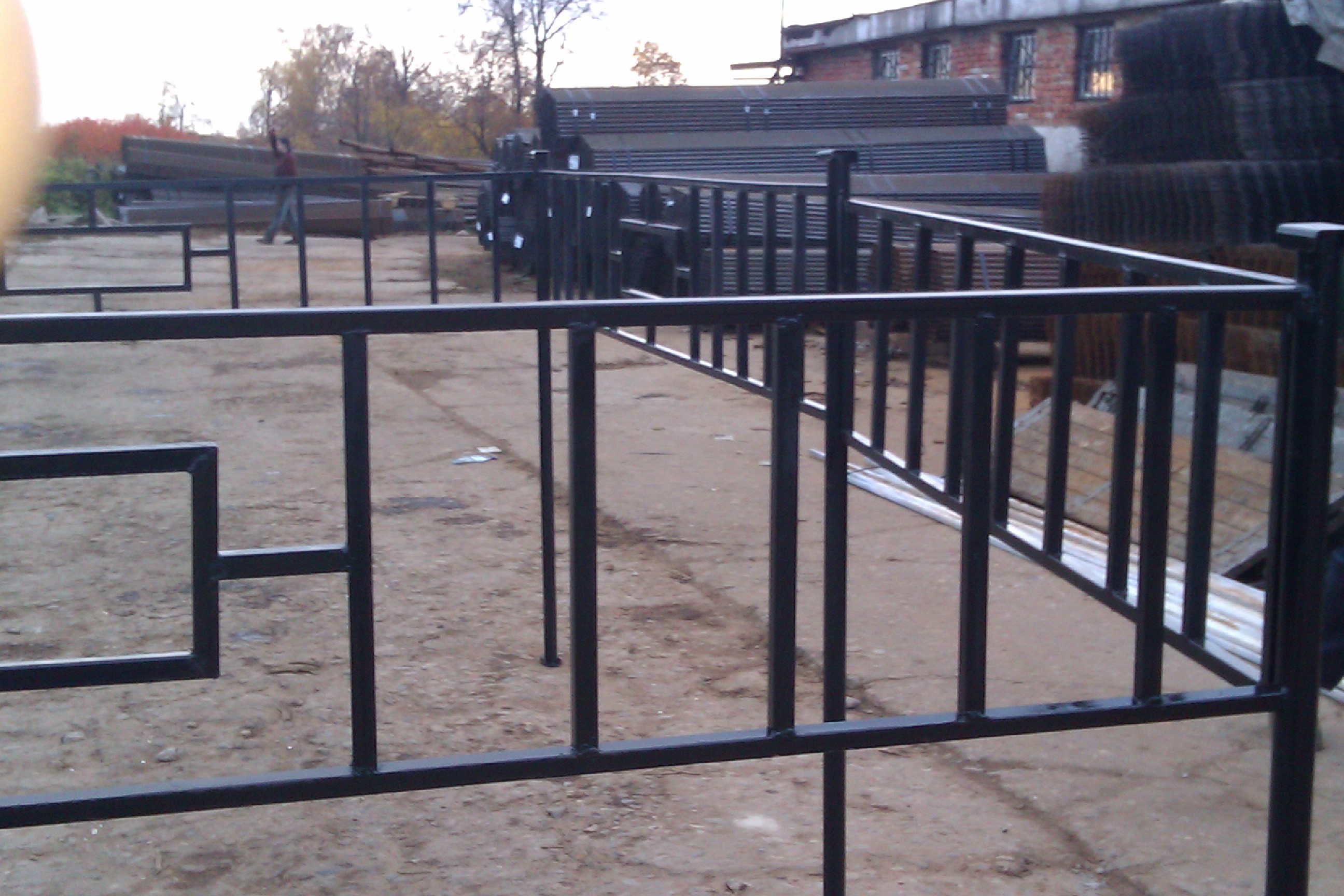 Продам ограды металлические ритуальные в городе Новороссийск, фото 1, Краснодарский край