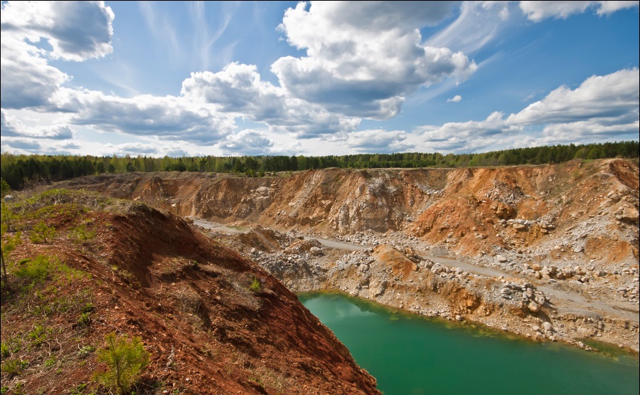 Карьер по добыче полезных ископаемых в городе Тольятти, фото 1, Самарская область