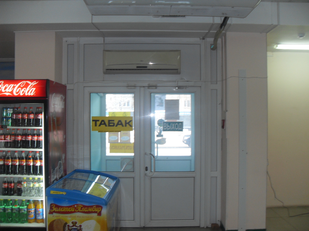 Сдам в аренду торговое помещение, общей площадью 60 кв.м в городе Кемерово, фото 1, Кемеровская область
