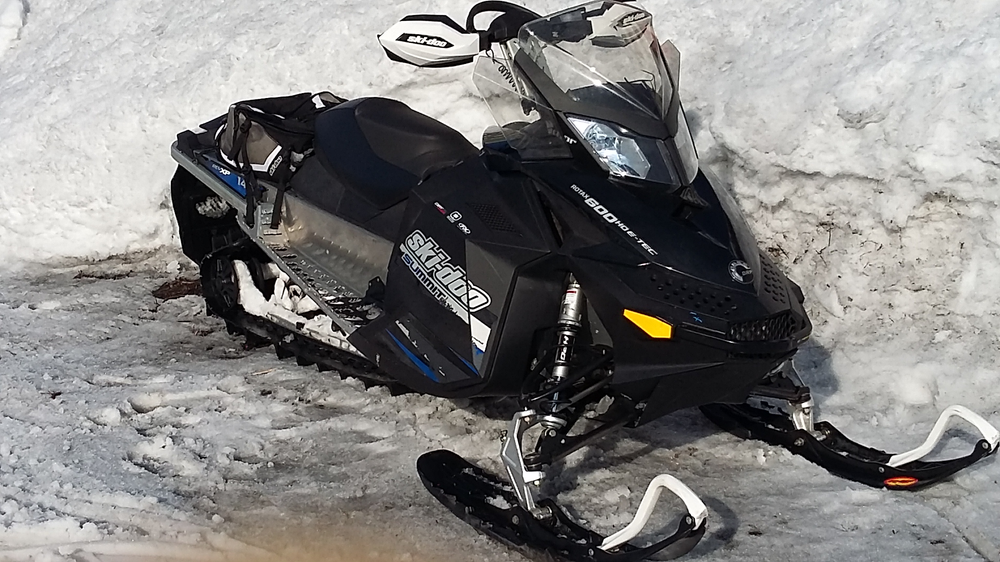 продам снегоход Ski-Doo Sammit everest в городе Ленинск-Кузнецкий, фото 1, Снегоходы