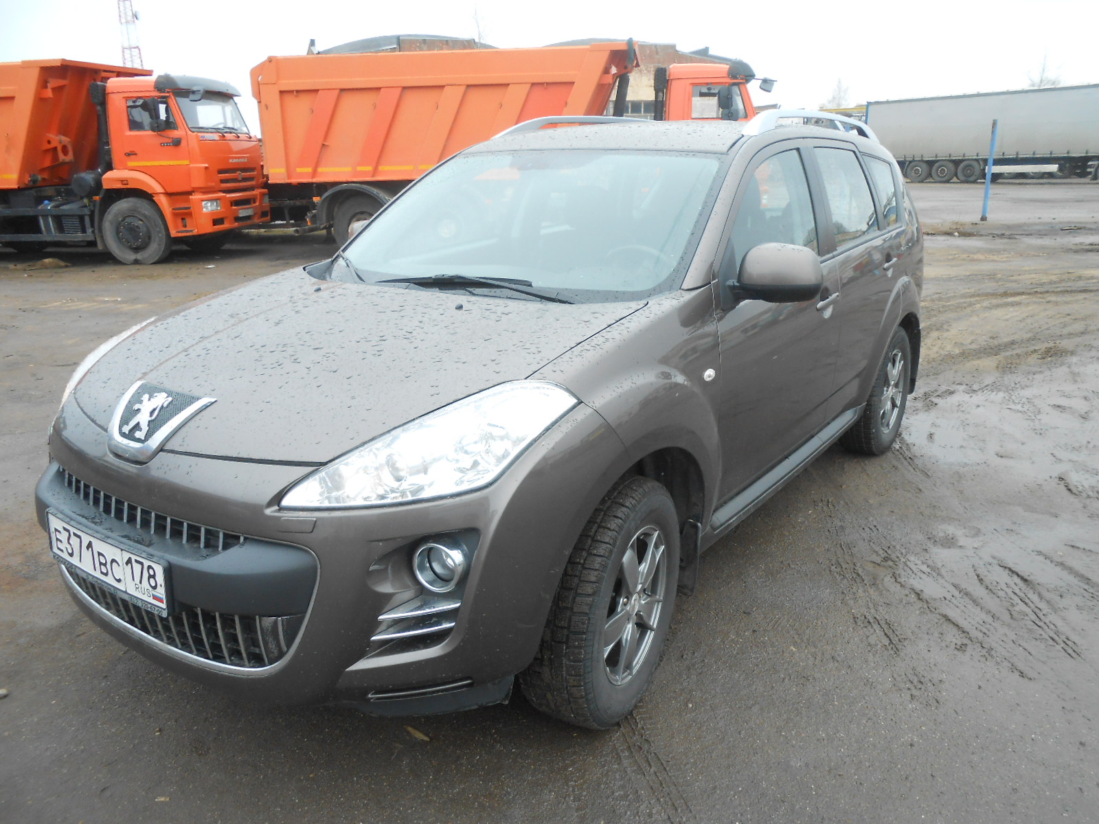 PEUGEOT 4007  в городе Великий Новгород, фото 2, Новгородская область