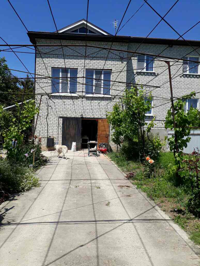 загородный дом в городе Варениковская, фото 1, Краснодарский край