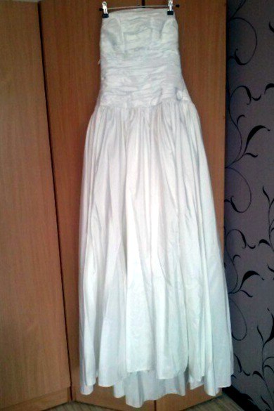 Свадебное платье.из салона  в городе Усолье-Сибирское, фото 1, телефон продавца: +7 (904) 120-45-94