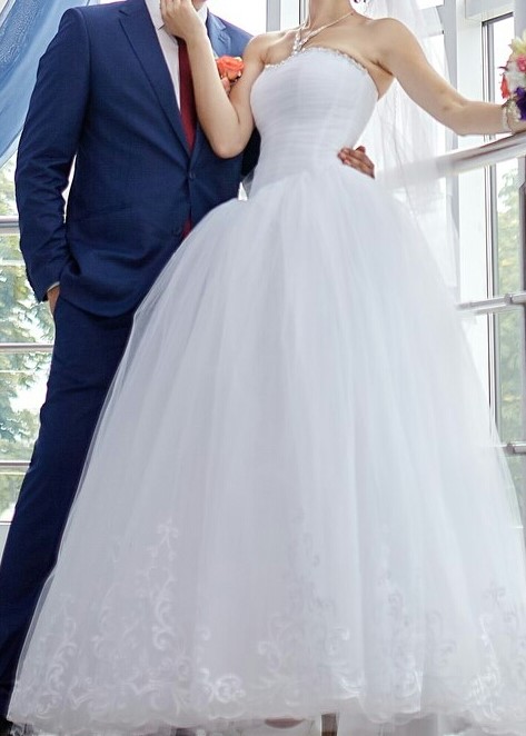 Продам свадебное платье  в городе Белгород, фото 3, стоимость: 8 000 руб.