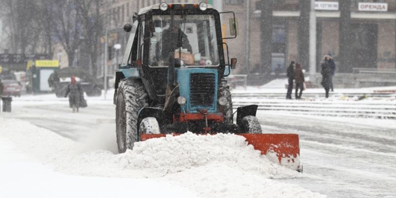 Аренда МТЗ-82 щетка,отвал в Москве и Мо в городе Москва, фото 1, Московская область