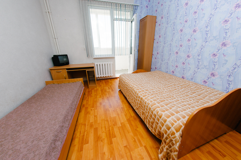 Уютные двухкомнатные апартаменты в городе Оренбург, фото 3, стоимость: 1 500 руб.