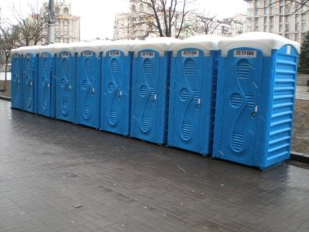 Аренда туалетных кабин с обслуживанием в городе Ростов-на-Дону, фото 1, телефон продавца: +7 (928) 602-80-44