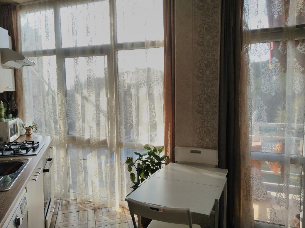 Продается 1-я квартира 36 кв.м  c евроремонтом  в новостройке и мебелью ул коммунальников 2 Лазаревское, г. Сочи в городе Сочи, фото 4, стоимость: 3 200 000 руб.
