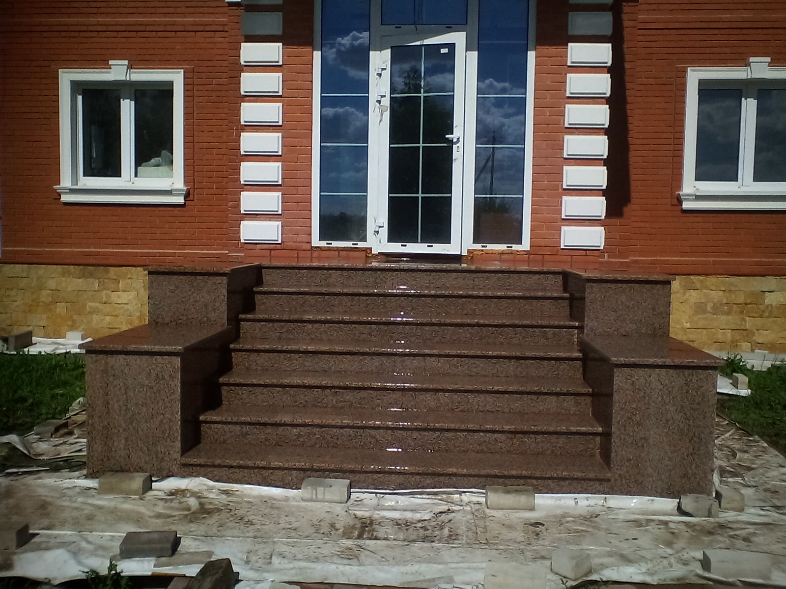 Лестницы и входные группы из натурального камня мрамор гранит. в городе Егорьевск, фото 1, Московская область