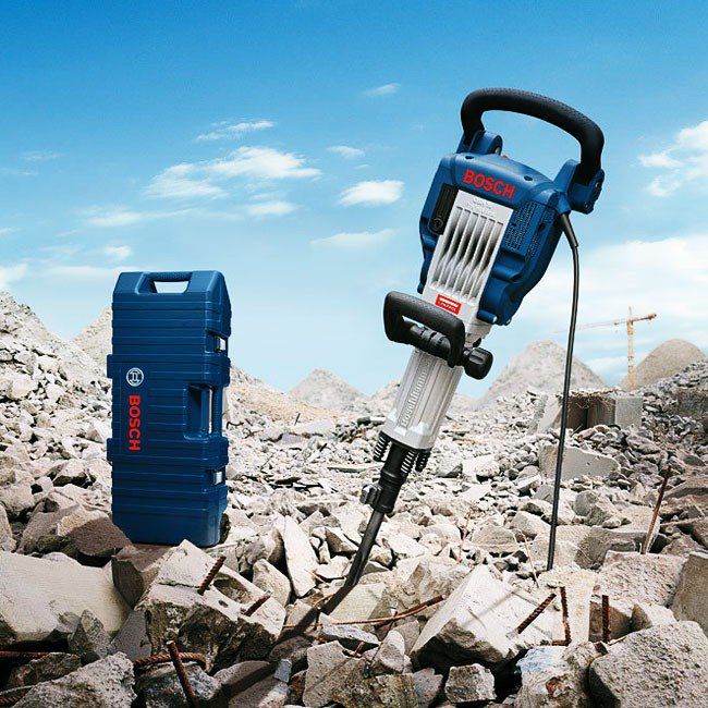 Снос зданий, домов.  Демонтажные работы любой сложности отбойным молотком  в городе Анапа, фото 1, Краснодарский край